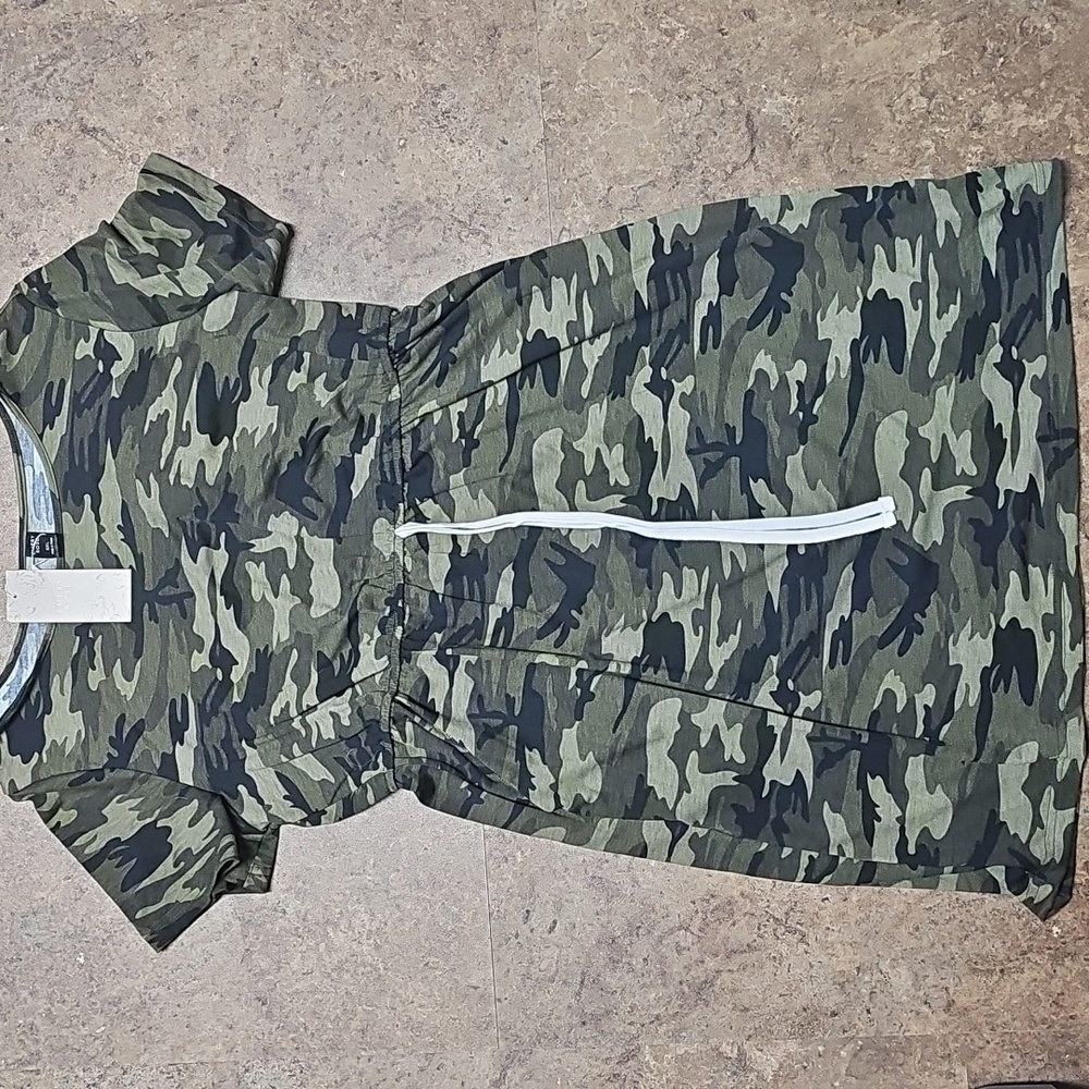 NWT Emery Rose Cinch Waist Camo T-shirt dress Size 0XL